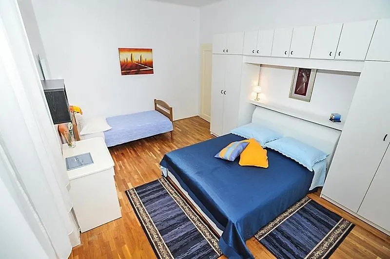 Apartment In Poljana With Sea View, Terrace, Air Conditioning, Wifi 3617-1 Poljana (Ugljan)